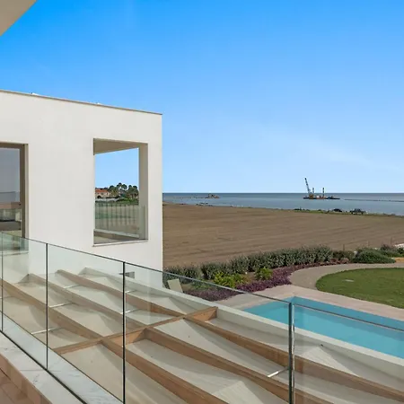 Serenity Waves 5 Villa *