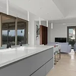 Villa Serenity Waves 5