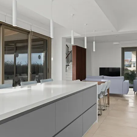 Villa Serenity Waves 5