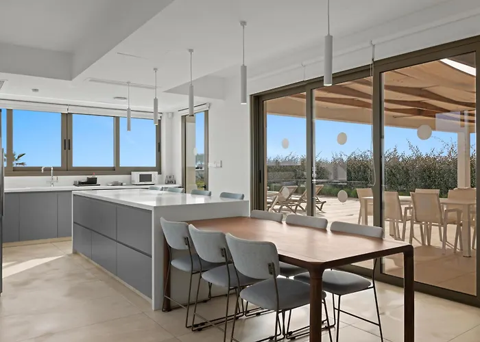 Serenity Waves 5 Villa Larnaca