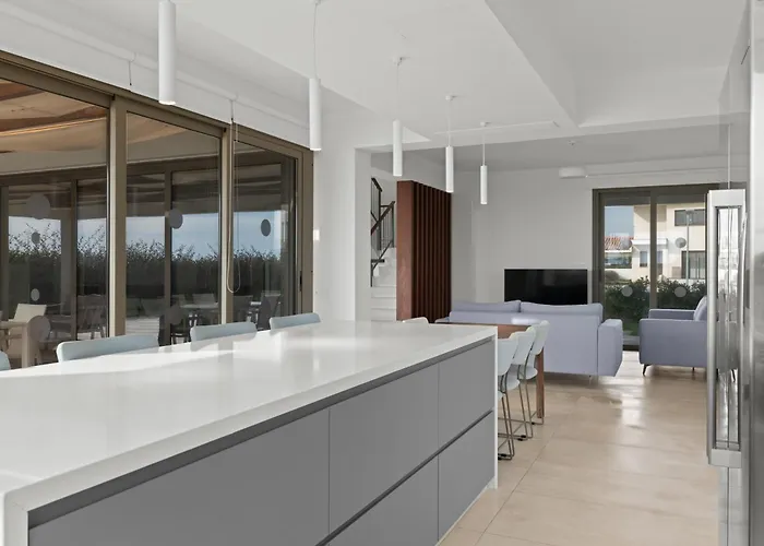 Villa Serenity Waves 5