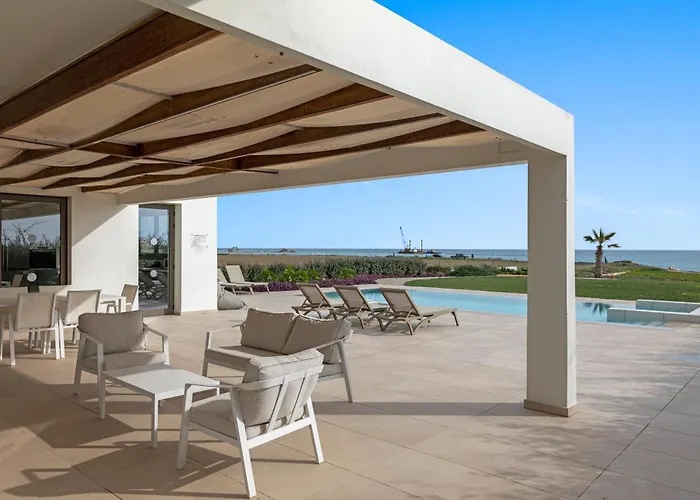 Villa Serenity Waves 5 Larnaca