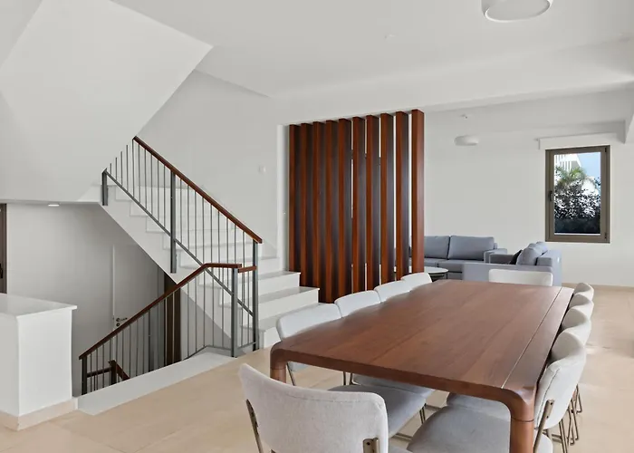 Serenity Waves 5 Willa