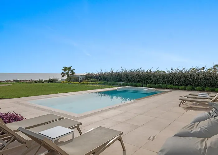 Villa Serenity Waves 5 *